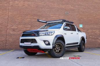TOYOTA HILUX N80 4WD TECH BRONZE
